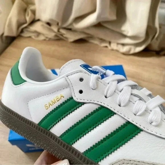 New Adidas Samba OG Sneaker Shoes White Green Gum Womens 7 - Picture 4 of 9